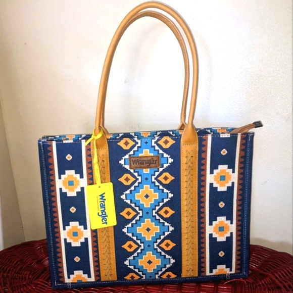 Wrangler Navajo Saddle Blanket Tote Bag ๐ - Picture 16 of 16